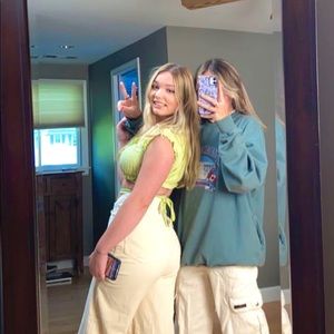 Meet your Posher, Evie